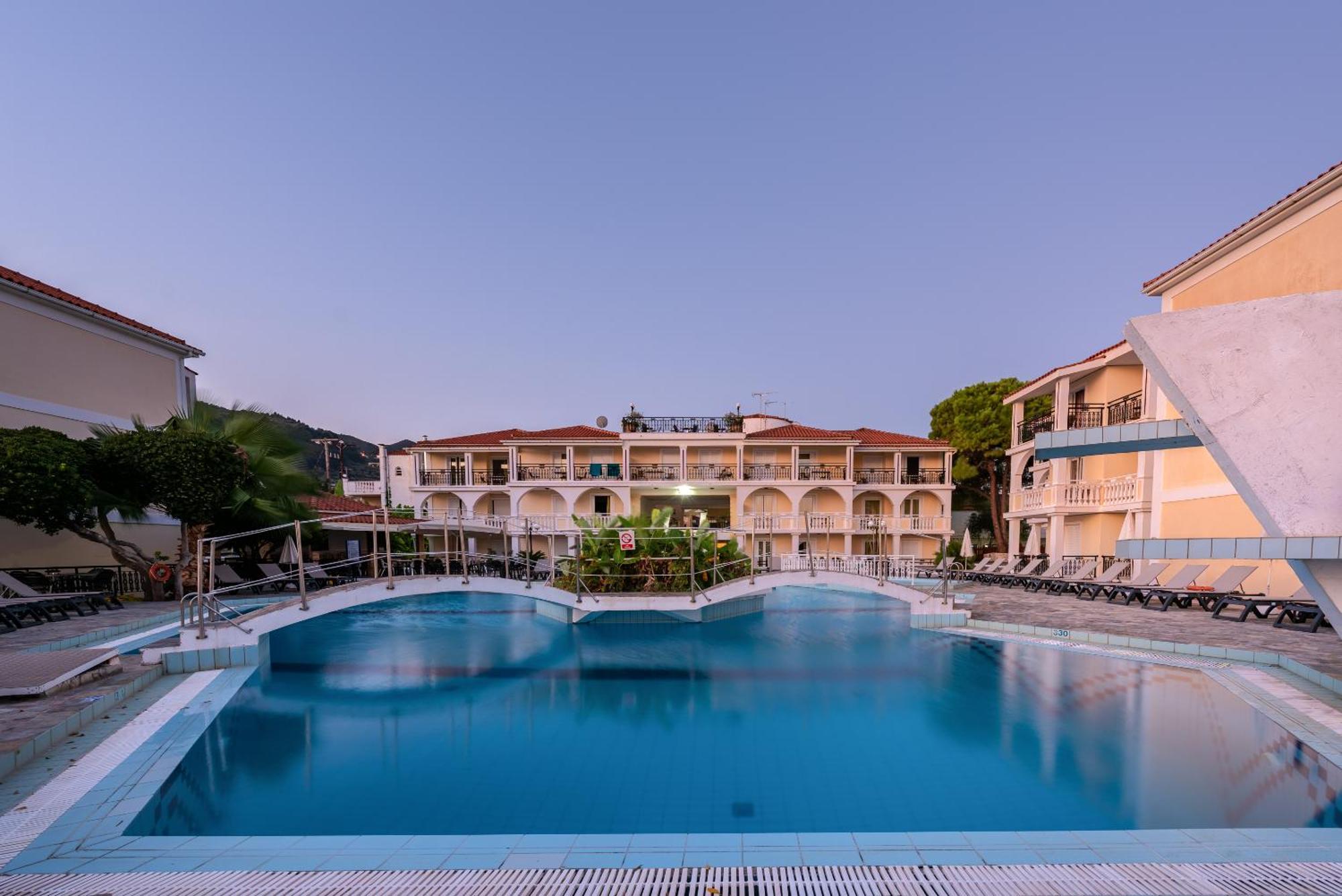 Porto Iliessa Hotel Argassi Exterior photo