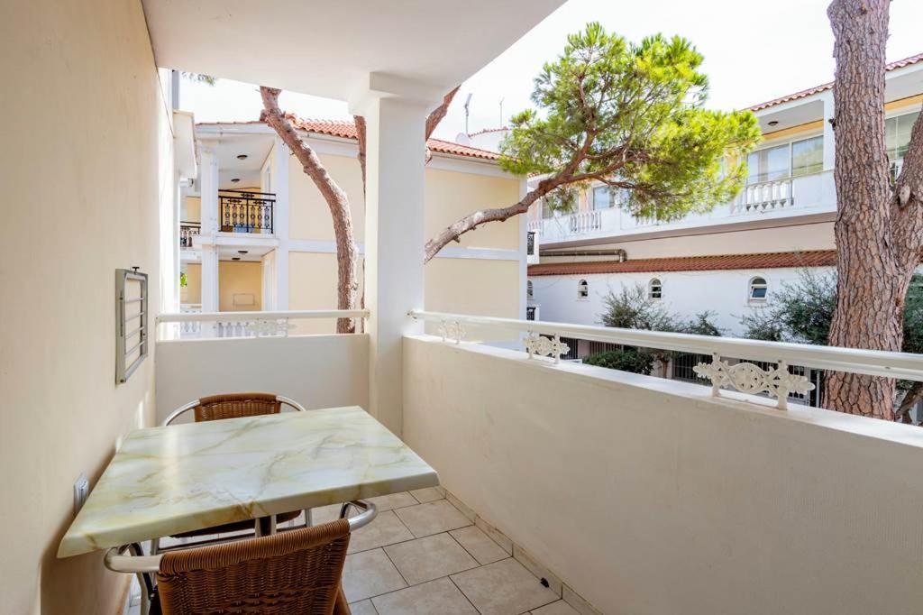Porto Iliessa Hotel Argassi Exterior photo