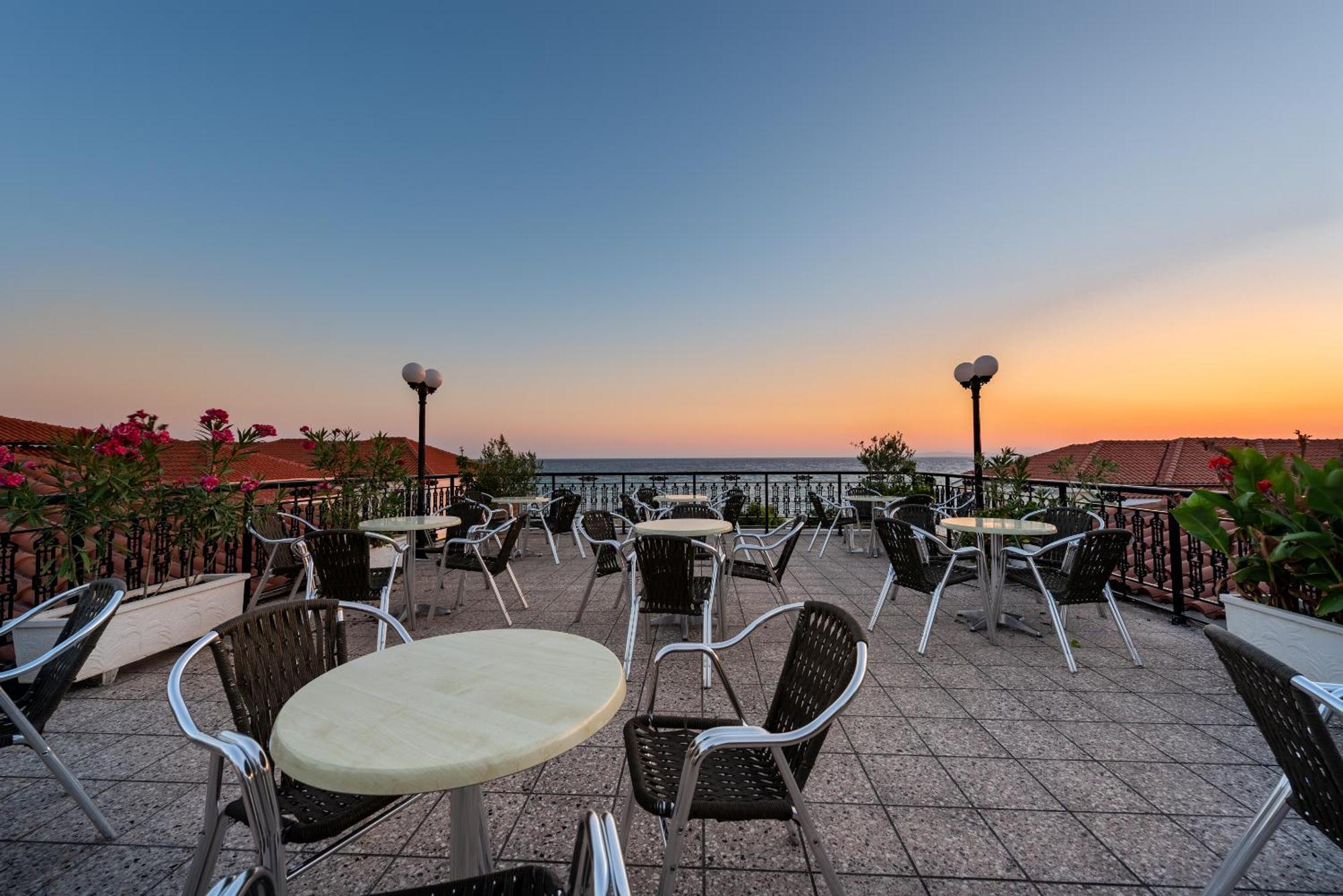 Porto Iliessa Hotel Argassi Exterior photo