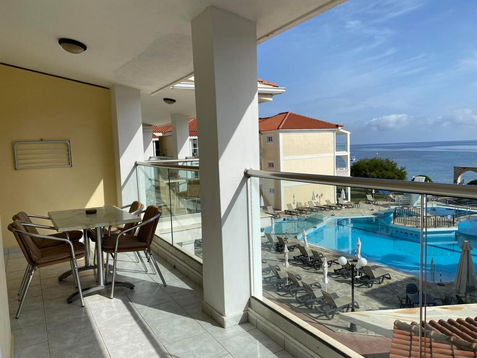 Porto Iliessa Hotel Argassi Exterior photo